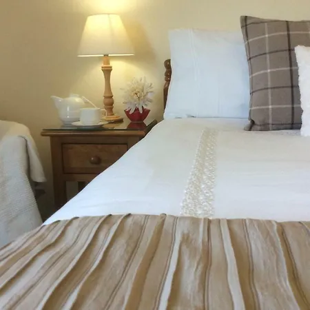 Bed & Breakfast Cornerstones